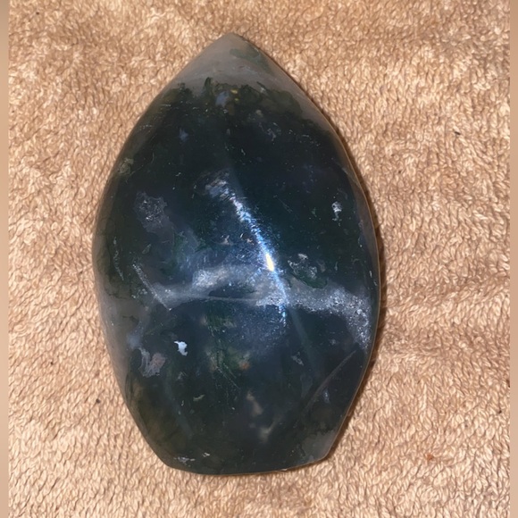 Moss agate teardrop - Picture 2 of 2
